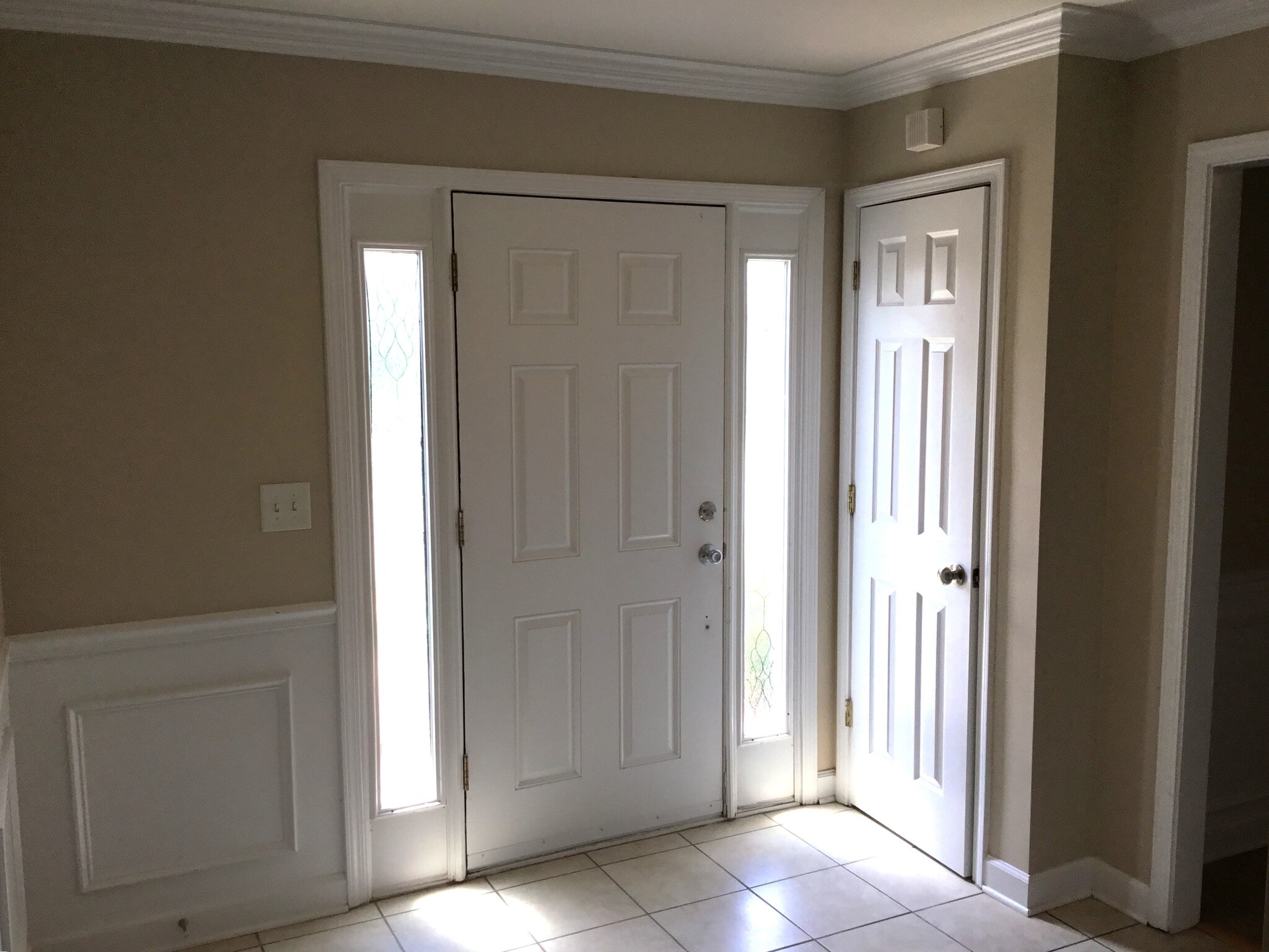 Building Photo - 5622 Falls Ridge Ln