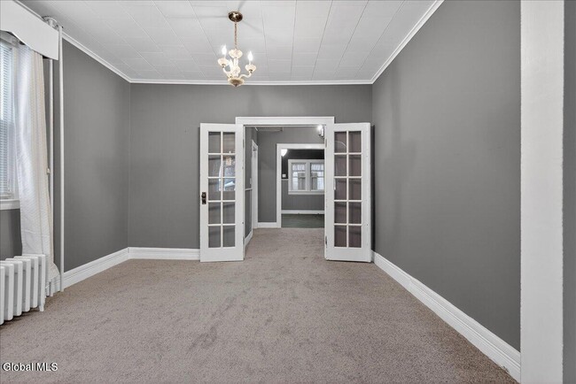 Building Photo - 415 Broadway