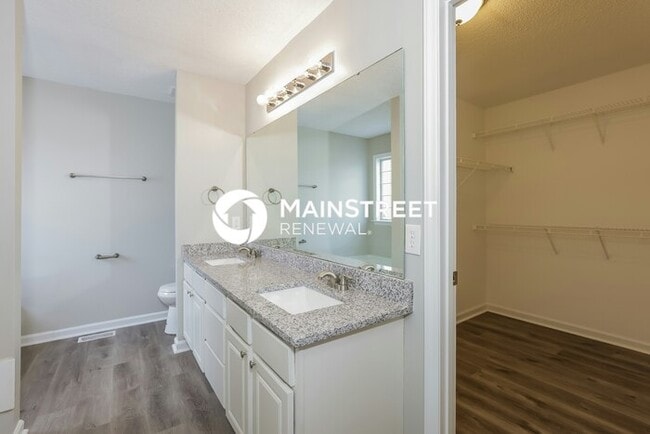 Building Photo - 3 Bedroom Pet-Friendly Home in Willow Spring, NC with Main Street Renewal