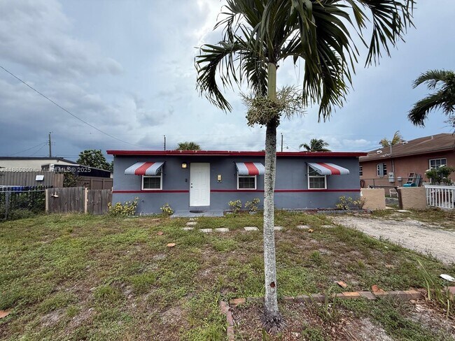 Building Photo - 381 NW 16th St