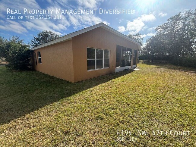 Building Photo - 4194 SW 47th Ct