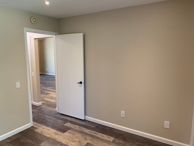 Building Photo - An Updated Leisure Village Home now available