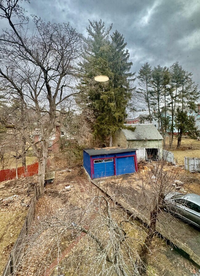 Building Photo - 77 Marshall St