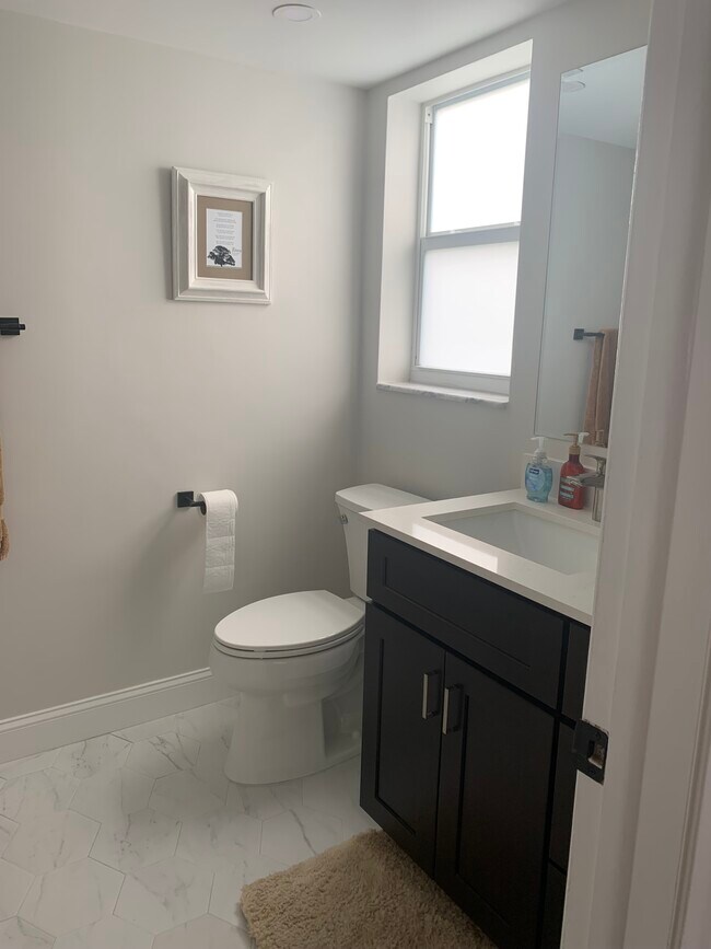 all new 2nd bathroom - 21 Colonial Club Dr