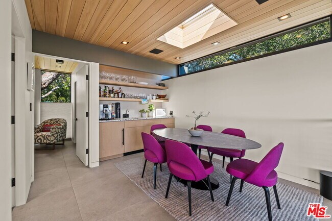 Building Photo - 5671 Spreading Oak Dr