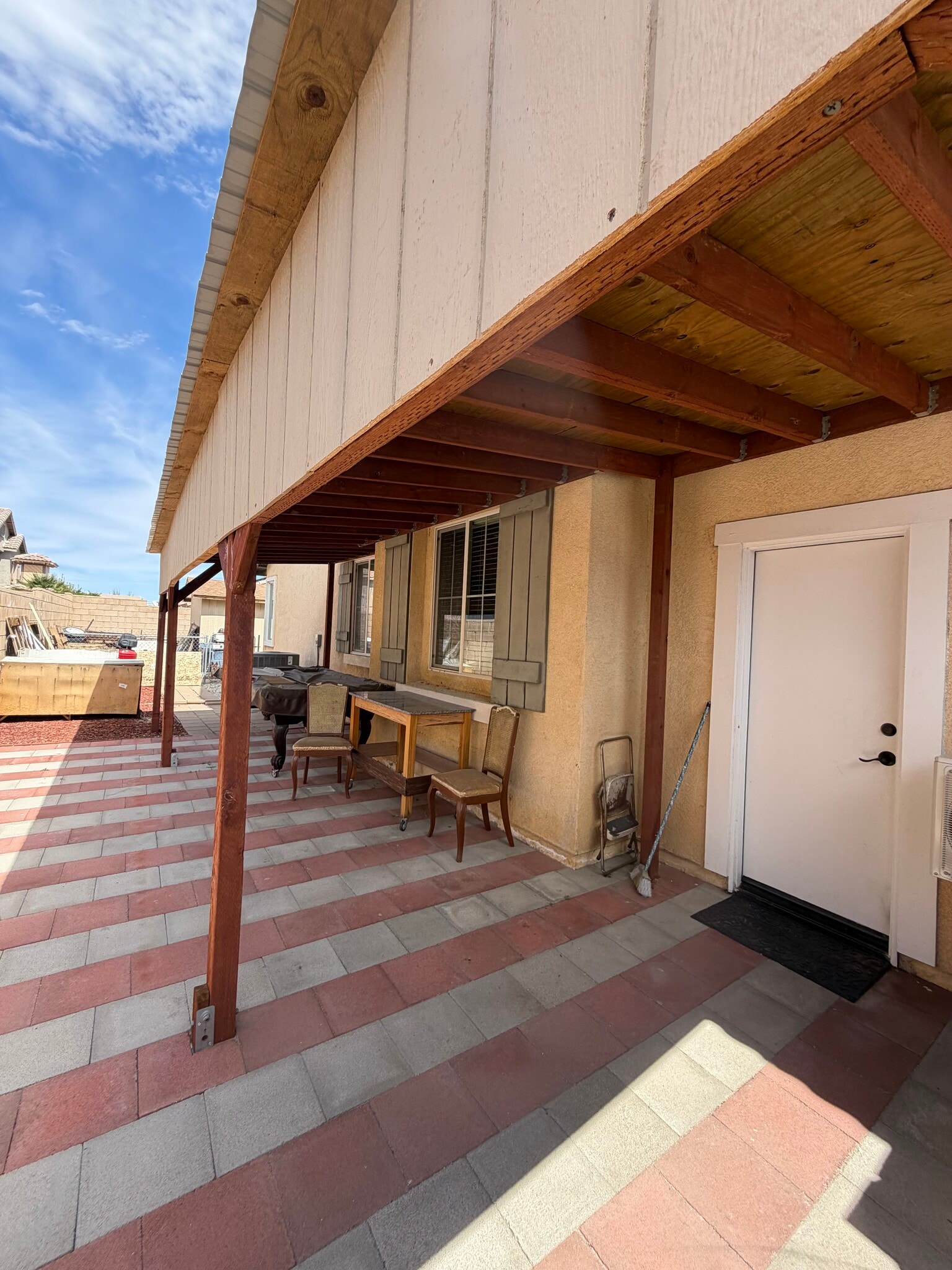 Building Photo - 5041 Delbon Way