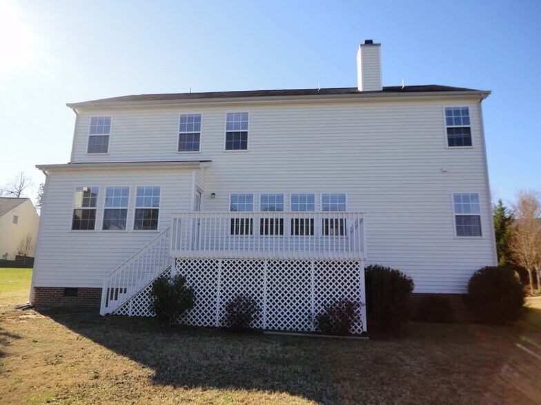 Building Photo - 3227 Enchanting Way