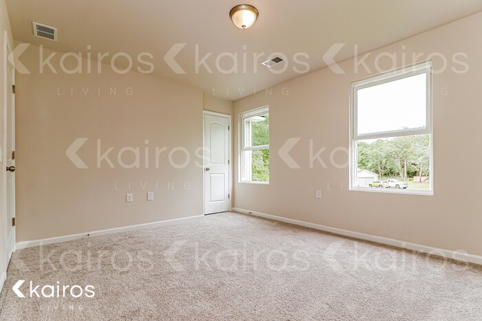 Building Photo - 94 Fishtales Dr