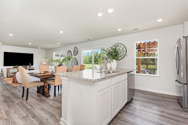 Building Photo - 3736 Miltonsburg Dr