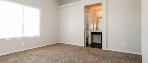 Building Photo - 14405 N 125th Dr