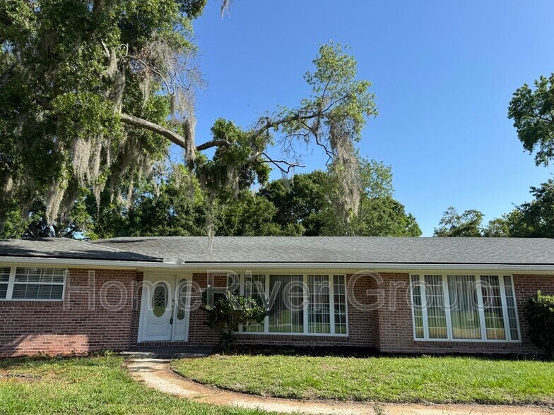 Building Photo - 2907 Caballero Dr