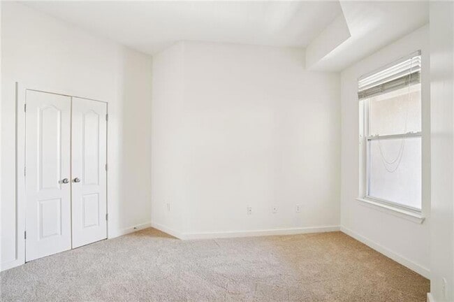 Building Photo - 390 17th St NW