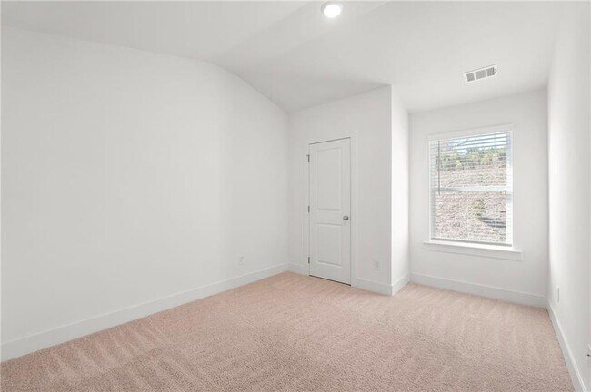 Building Photo - 2469 Honey Wy