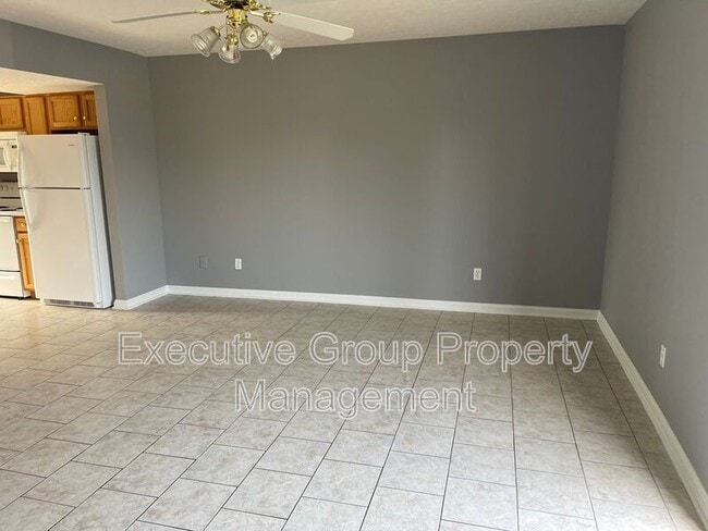 Building Photo - 179 Pointers Ct