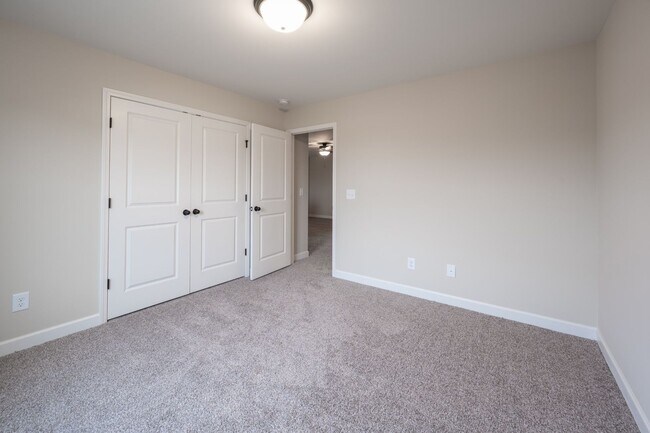 Building Photo - 4409 Chusto Dr