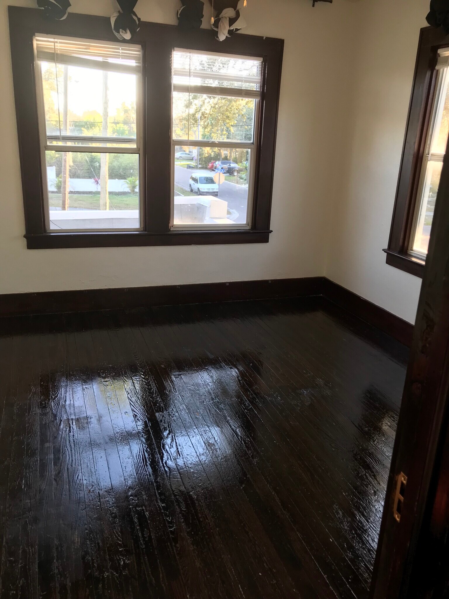 Building Photo - 994 Druid Rd E