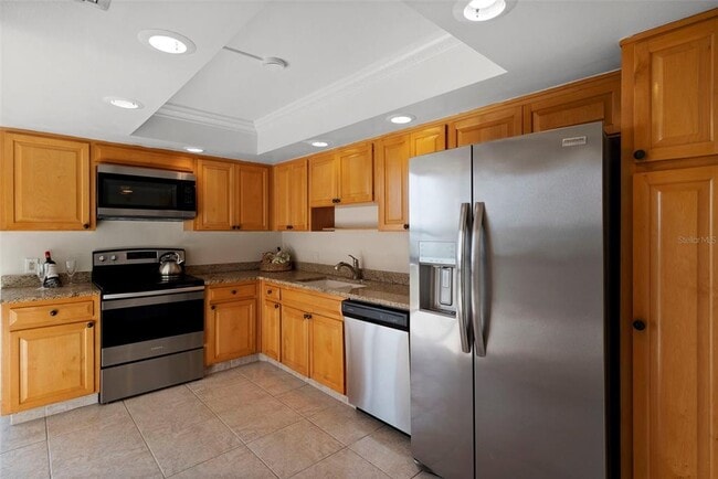 Building Photo - 3301 Bayshore Blvd