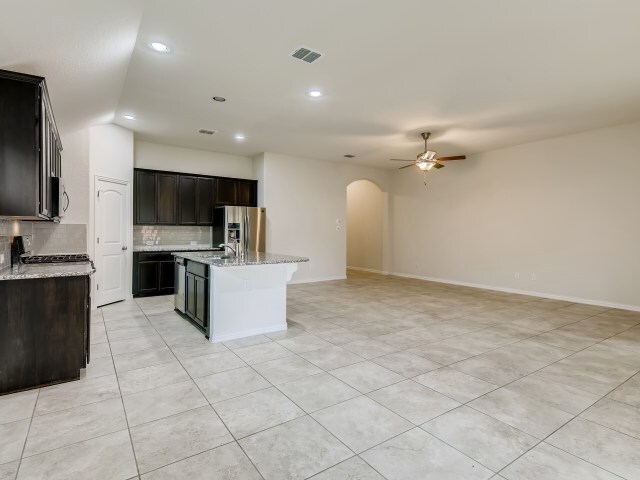 Building Photo - 13827 Quiet Fox Ln