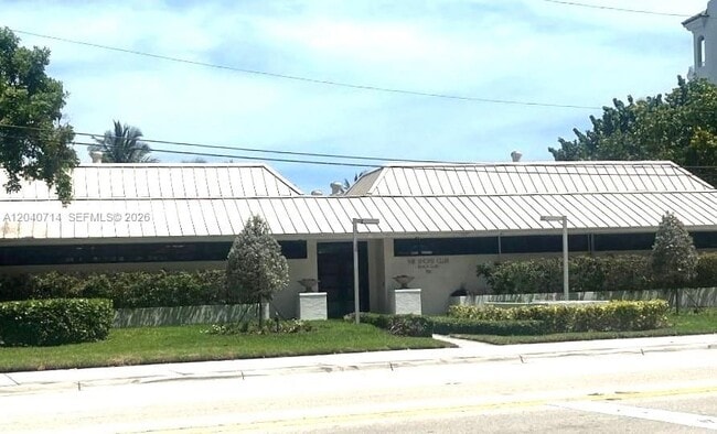 Building Photo - 1901 N Ocean Blvd