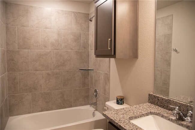 Building Photo - 2145 Chief St