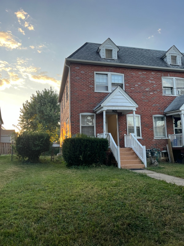 Building Photo - 609 Smithfield Ave