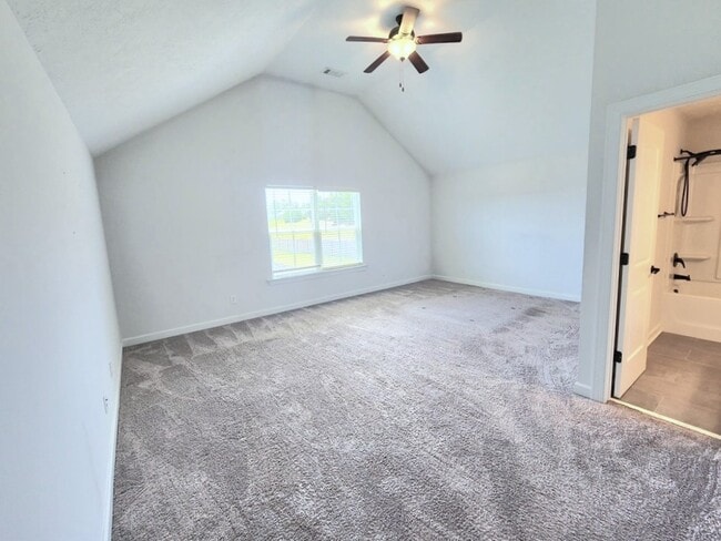 Building Photo - 734 Bancroft Dr