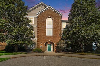 Building Photo - 961 Mistflower Ln