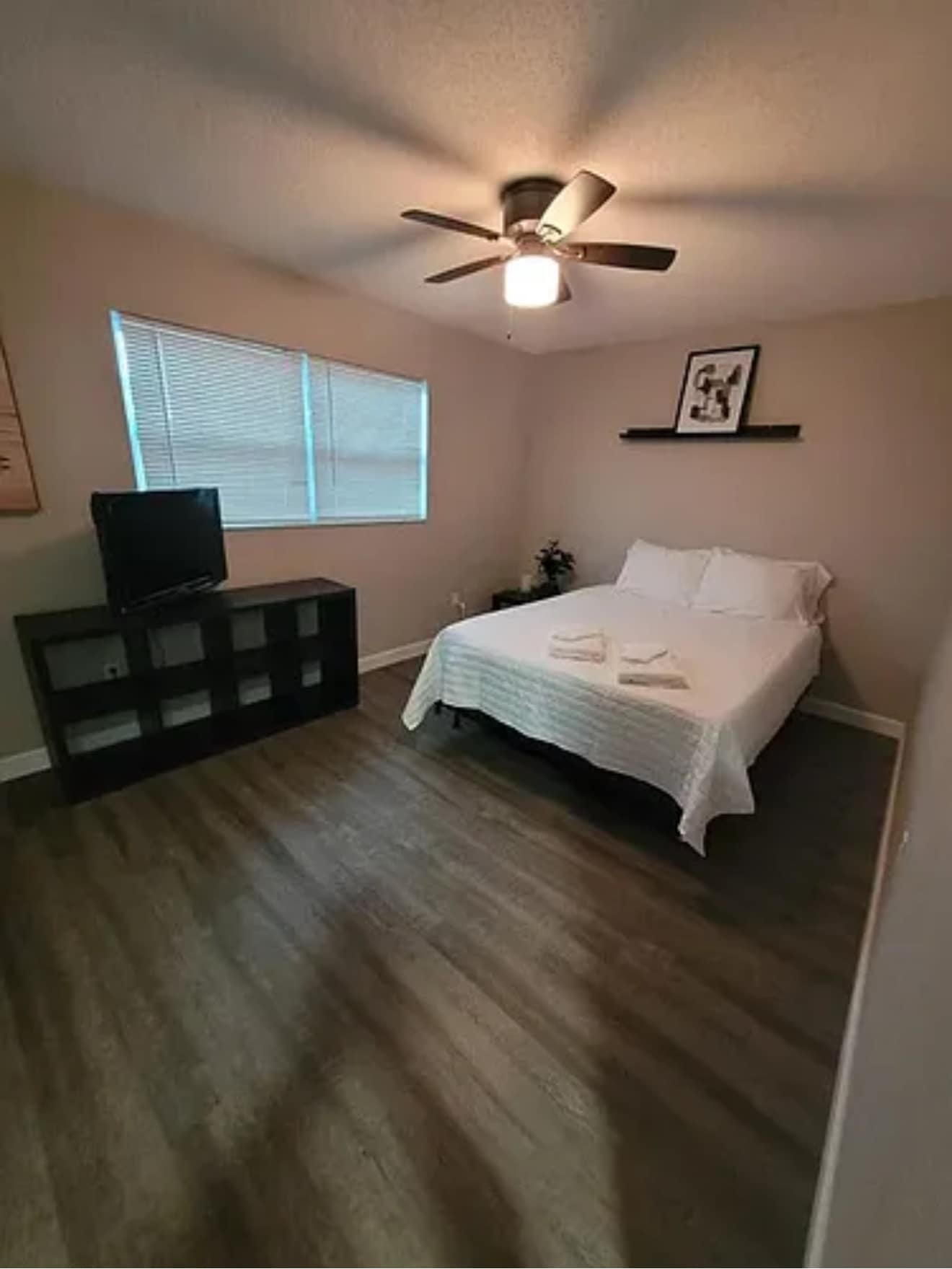 Building Photo - 3803 43rd Ave N