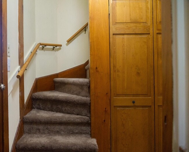 Building Photo - 180 Highland St