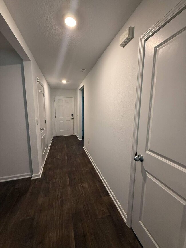 Building Photo - Awesome 4/2 Located in Desirable Yulee Area Nassau County Priced to rent, won't last long!
