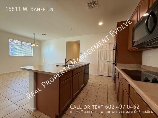 Building Photo - 15811 W Banff Ln