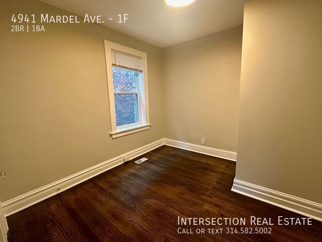 Building Photo - Stunning Rehab at this 2bd/1ba Duplex Apar...