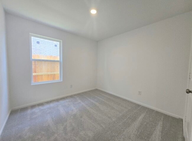 Building Photo - 28818 Texas Sparrow Ln