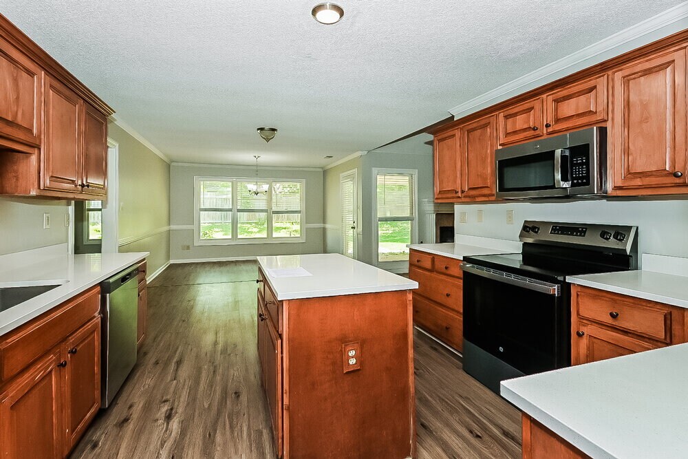 Building Photo - 1740 Meadow River Cove