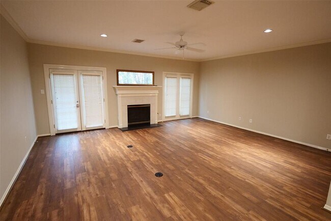 Building Photo - 4914 Maxie St