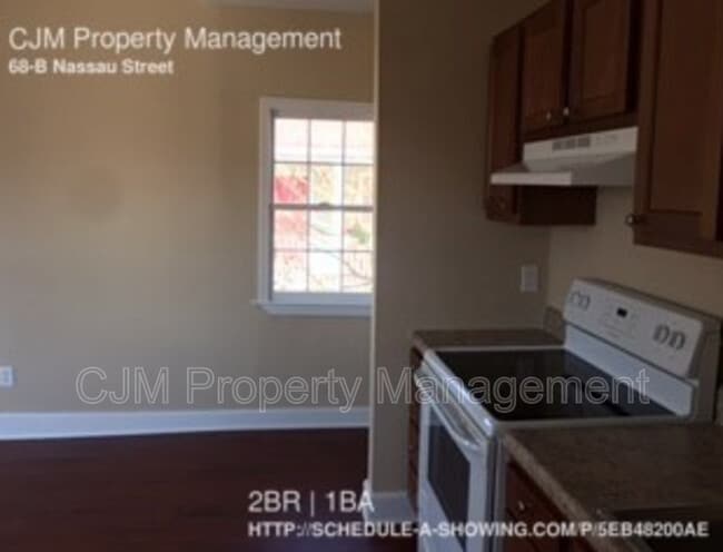 Building Photo - 68 Nassau St