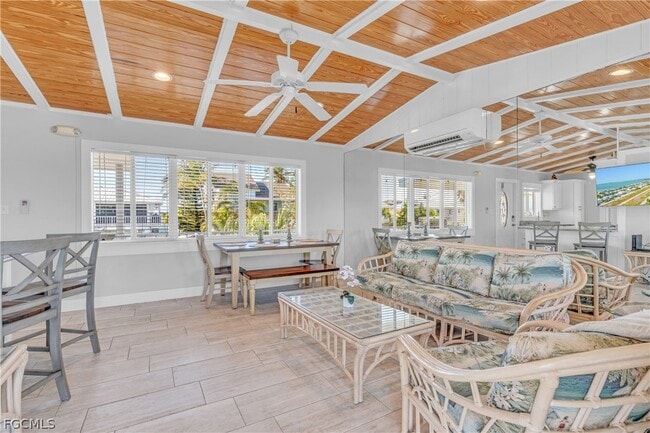 Building Photo - 280 Airport Dr S