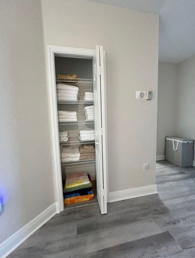 Building Photo - 16050 Via Solera Cir