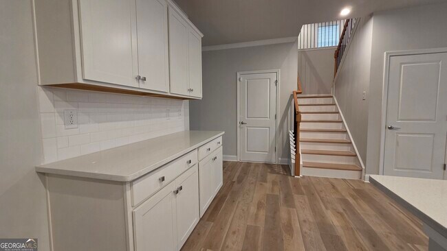 Building Photo - 521 Elkwood Ln