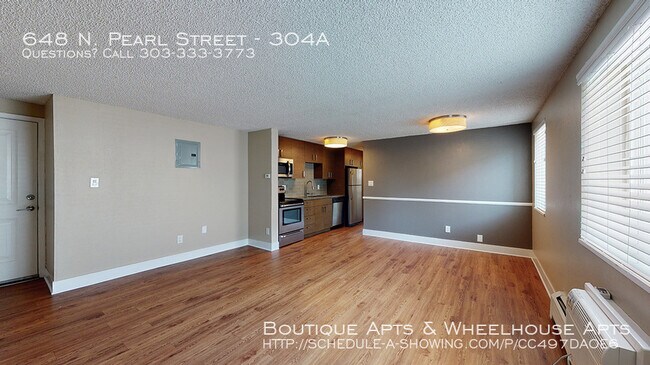 Building Photo - Boutique Apartments