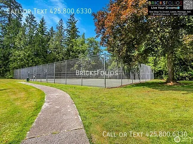 Building Photo - 820 Cady Rd