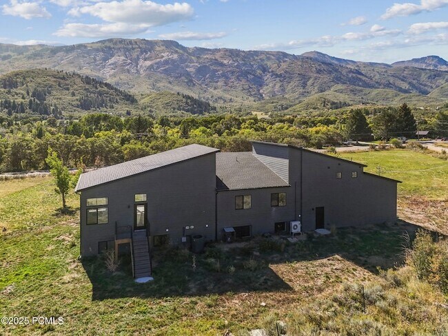 Building Photo - 5866 N Fork Rd