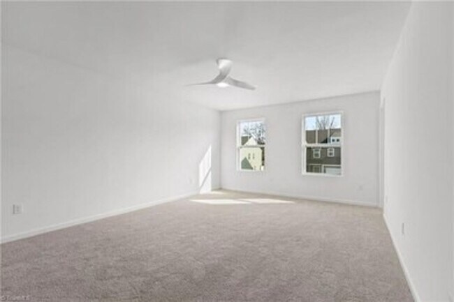 Building Photo - Spacious 3-Bedroom Townhome with Private Patio, Central HVAC & In-Unit Laundry Hookups