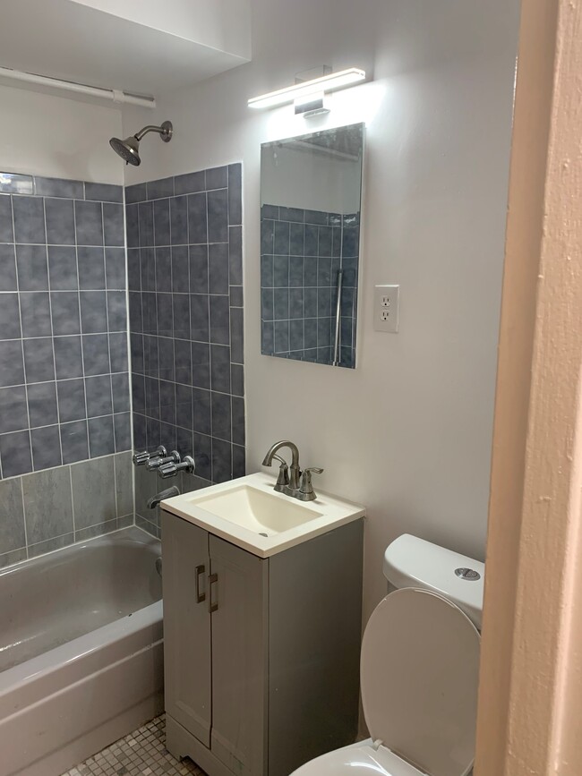 Bathroom - 5306 Avenue H