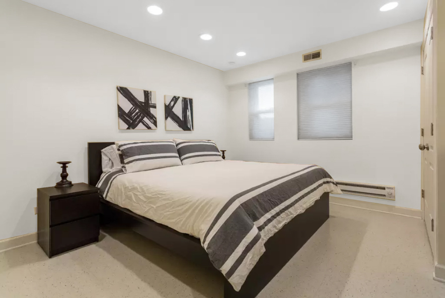 Bedroom 3 - 1814 N Sheffield Ave