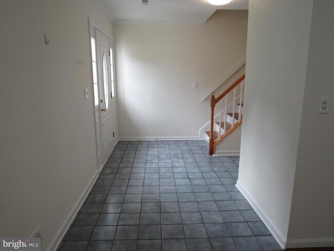 Building Photo - 35 Beekman Pl