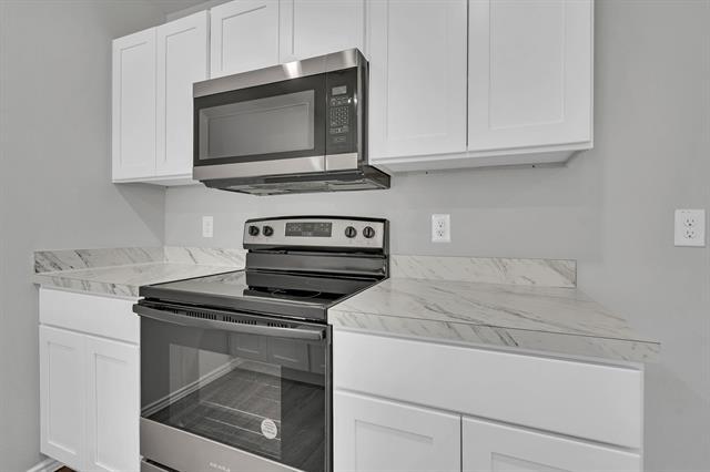 Building Photo - 135 Sienna Dr