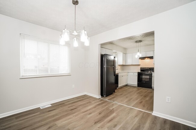 Building Photo - 6605 Hancock Ct