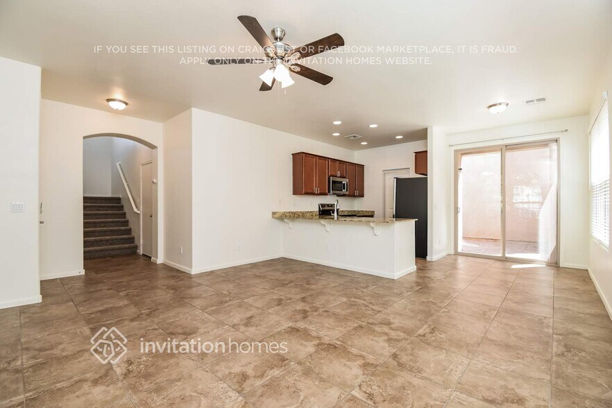 Building Photo - 1457 S Colt Dr