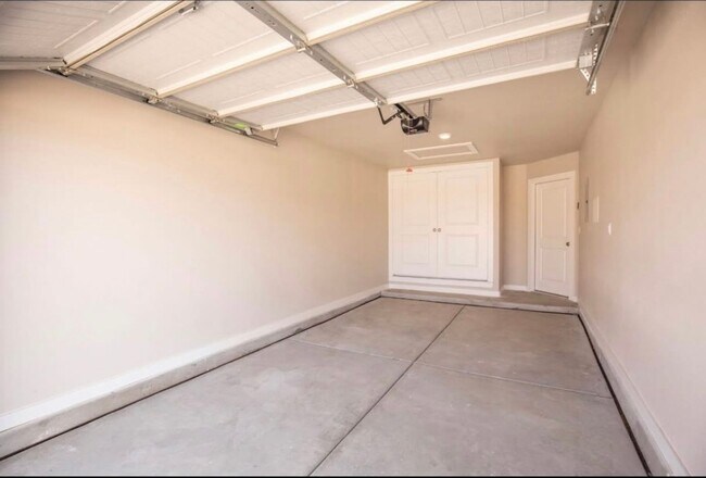 Building Photo - Bell Farms - 2417